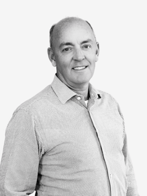 grant McEwan headshot